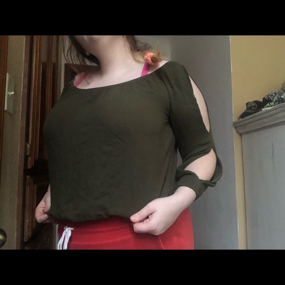 Army Green Crop Top - Picture 7 of 7